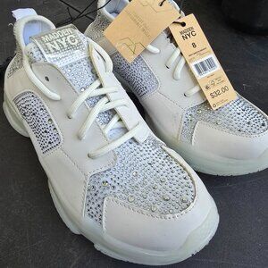Steve Madden Madden NYC Rhinestone Athletic Sneaker Shoes White Women's 8
